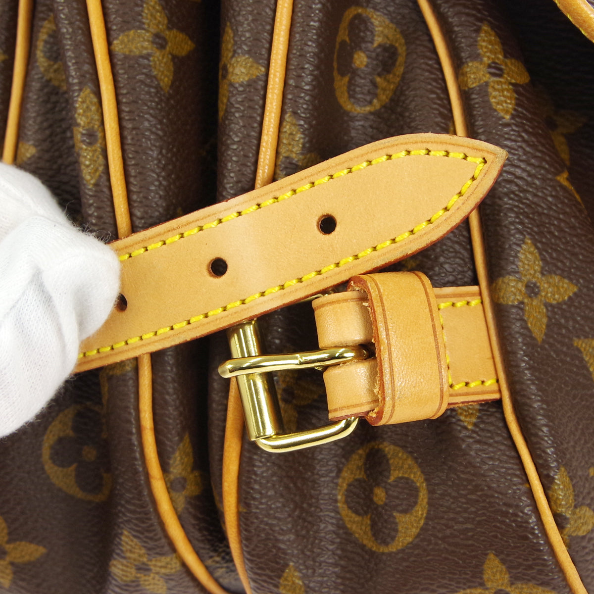 Louis Vuitton 2000 SAUMUR 30 M42256
