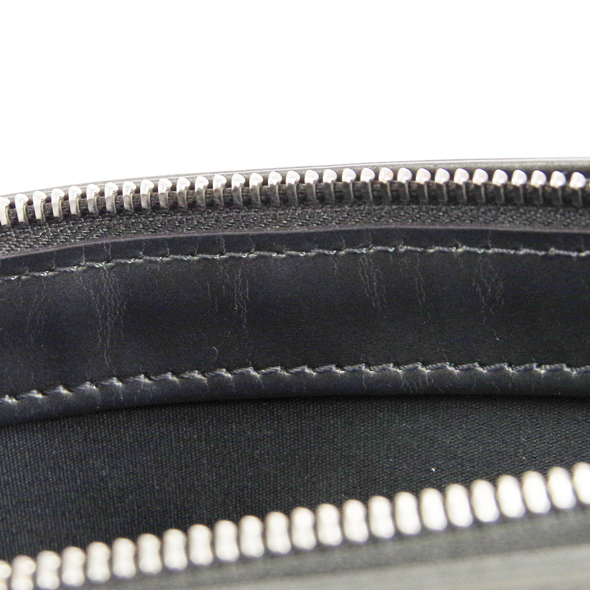 Louis Vuitton 2003 FOWLER MONOGRAM MAT M55142