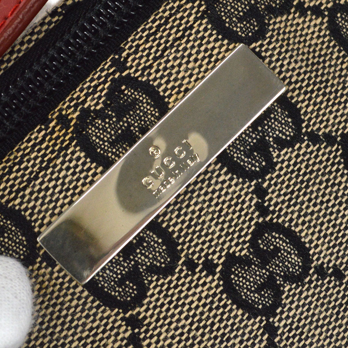 Gucci by Tom Ford 1990s-2000s GG Canvas Handbag 48619