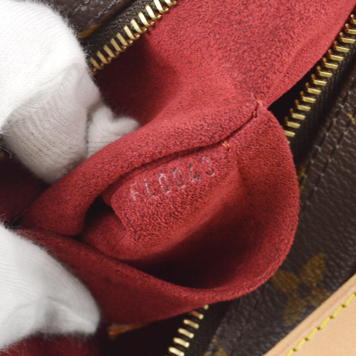 LOUIS VUITTON Croissant MM Handbag Monogram M51512 97843