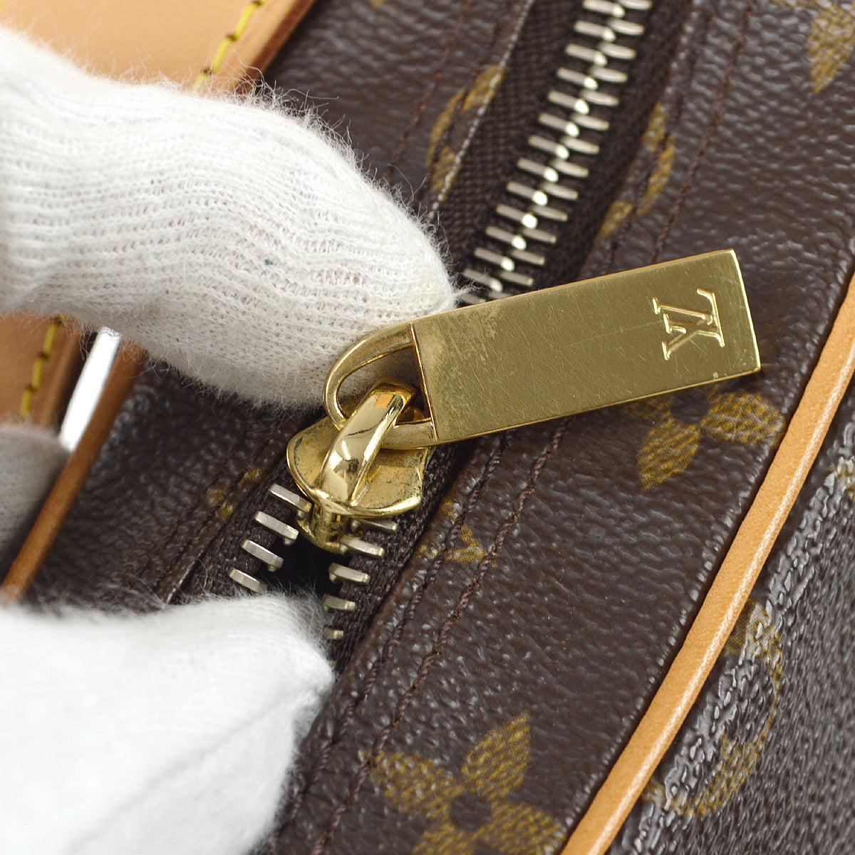 LOUIS VUITTON Croissant MM Handbag Monogram M51512 97844