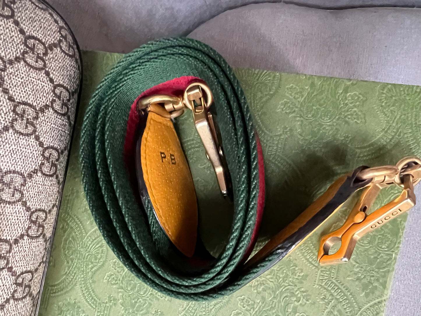 Gucci Neo Vintage GG Supreme Messenger Bag (RRP £1060)