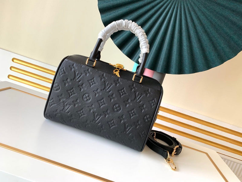 Alice bags - Louis Vuittons  - 15210