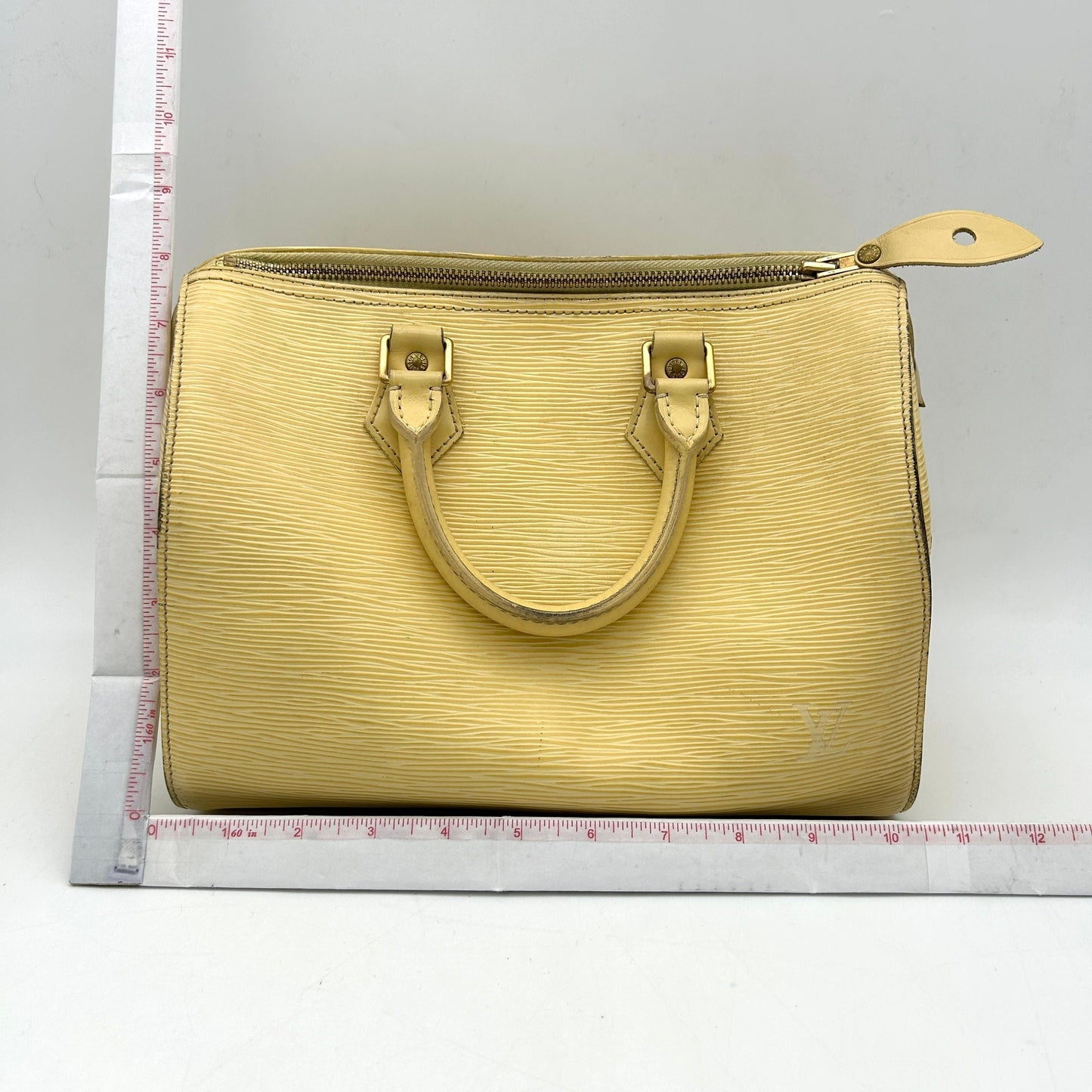 Louis Vuitton Epi Speedy Handbag lv8824rh
