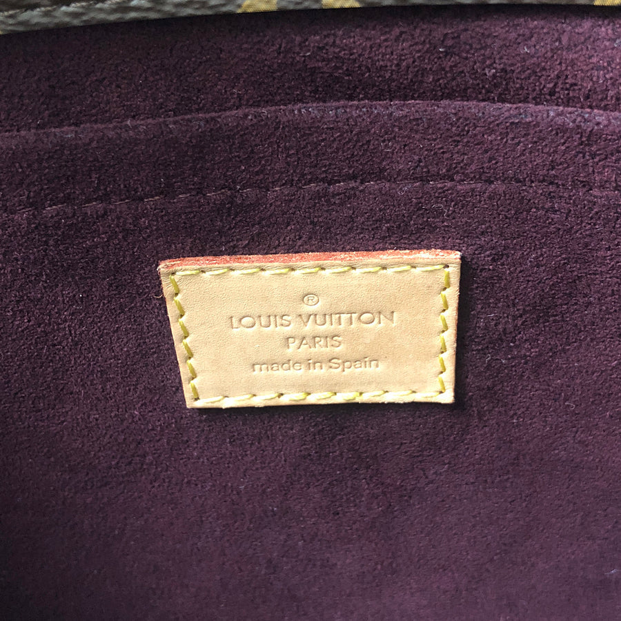 LOUIS VUITTON Handbag