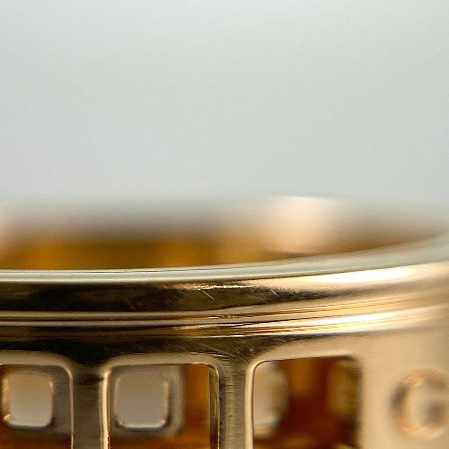 GUCCI scroll Ring