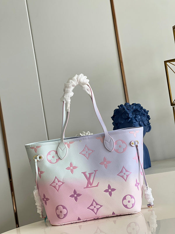 Alice Bags- Louis Vuittons  - 16621