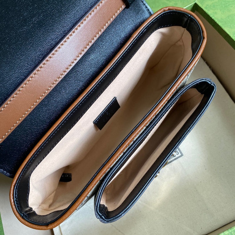 Gucci   Luxury Bags  1006
