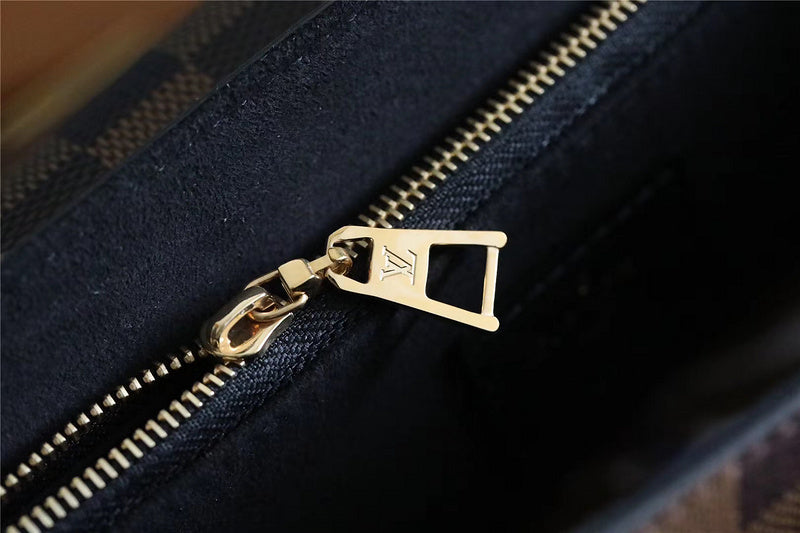 Alice bags - Louis Vuittons  - 7825