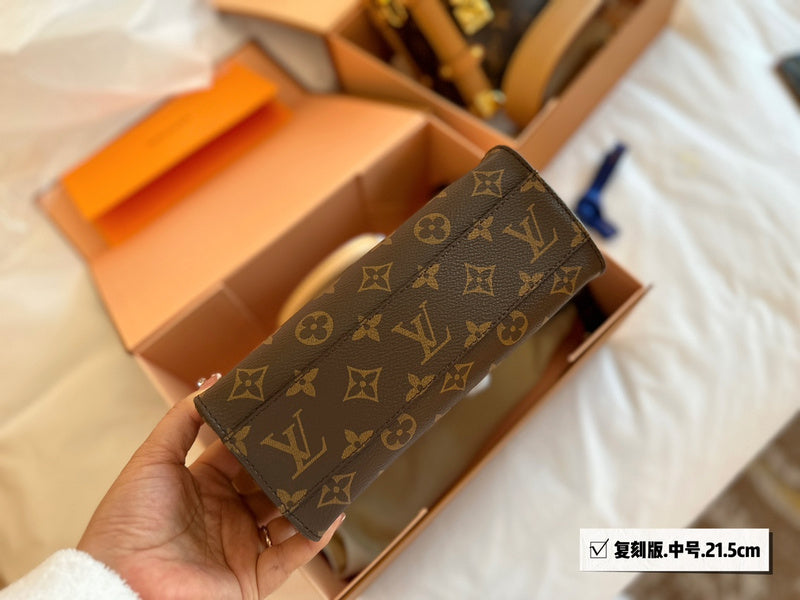 Alice bags - Louis Vuittons  - 15111