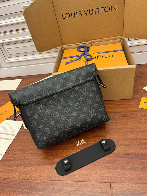 Alice Bags- Louis Vuittons  - 16077