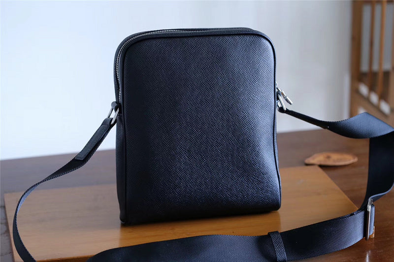 Alice bags - Louis Vuittons  - 10373