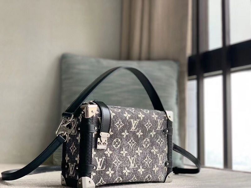 Alice  Bags- Louis Vuittons  - 16026