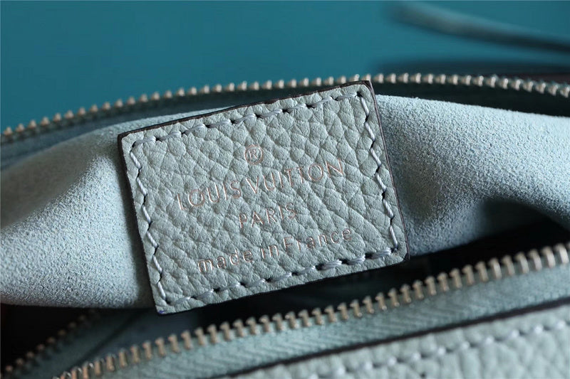 Alice bags - Louis Vuittons  - 7911