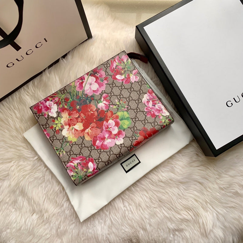 Gucci   Luxury Bags  1282