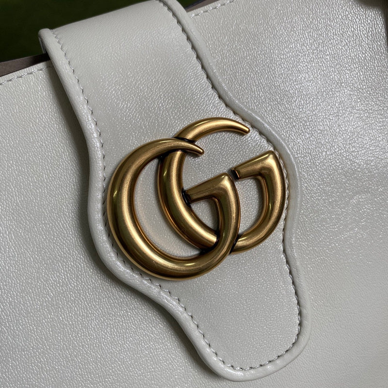 Gucci   Luxury Bags  1010