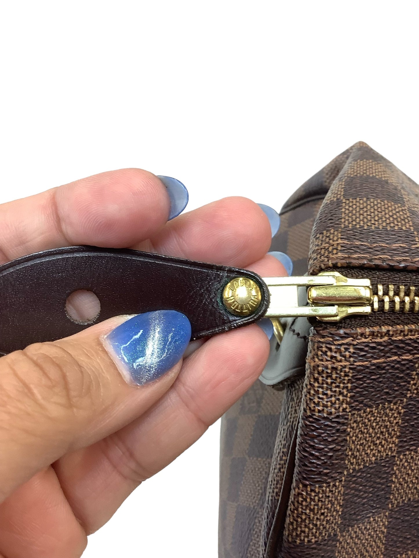 HandBag Luxury Designer Louis Vuitton, Size Medium