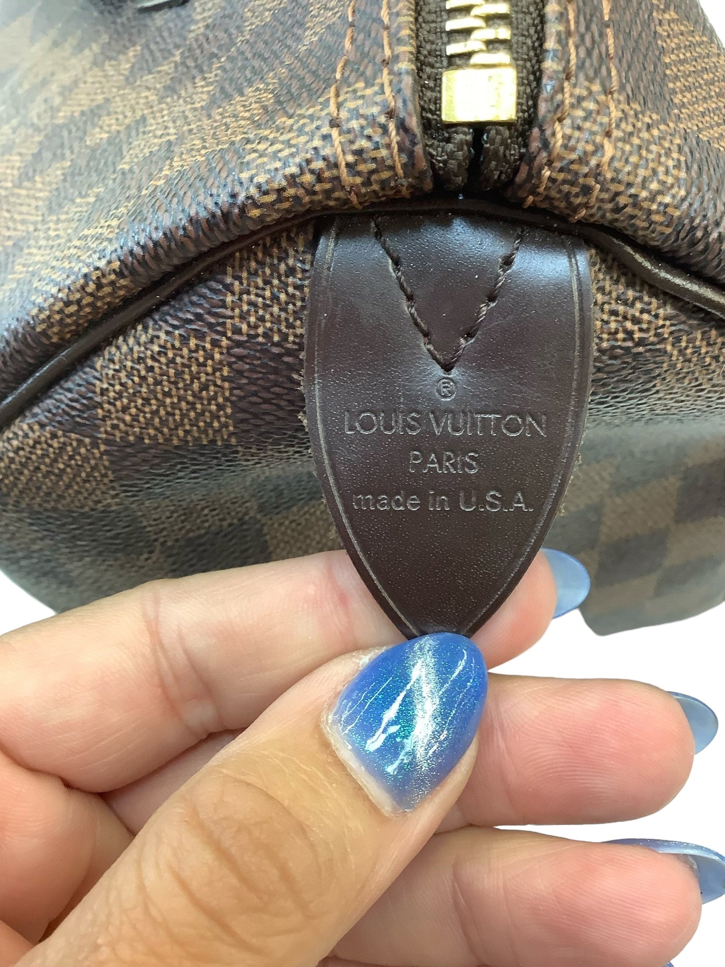 HandBag Luxury Designer Louis Vuitton, Size Medium