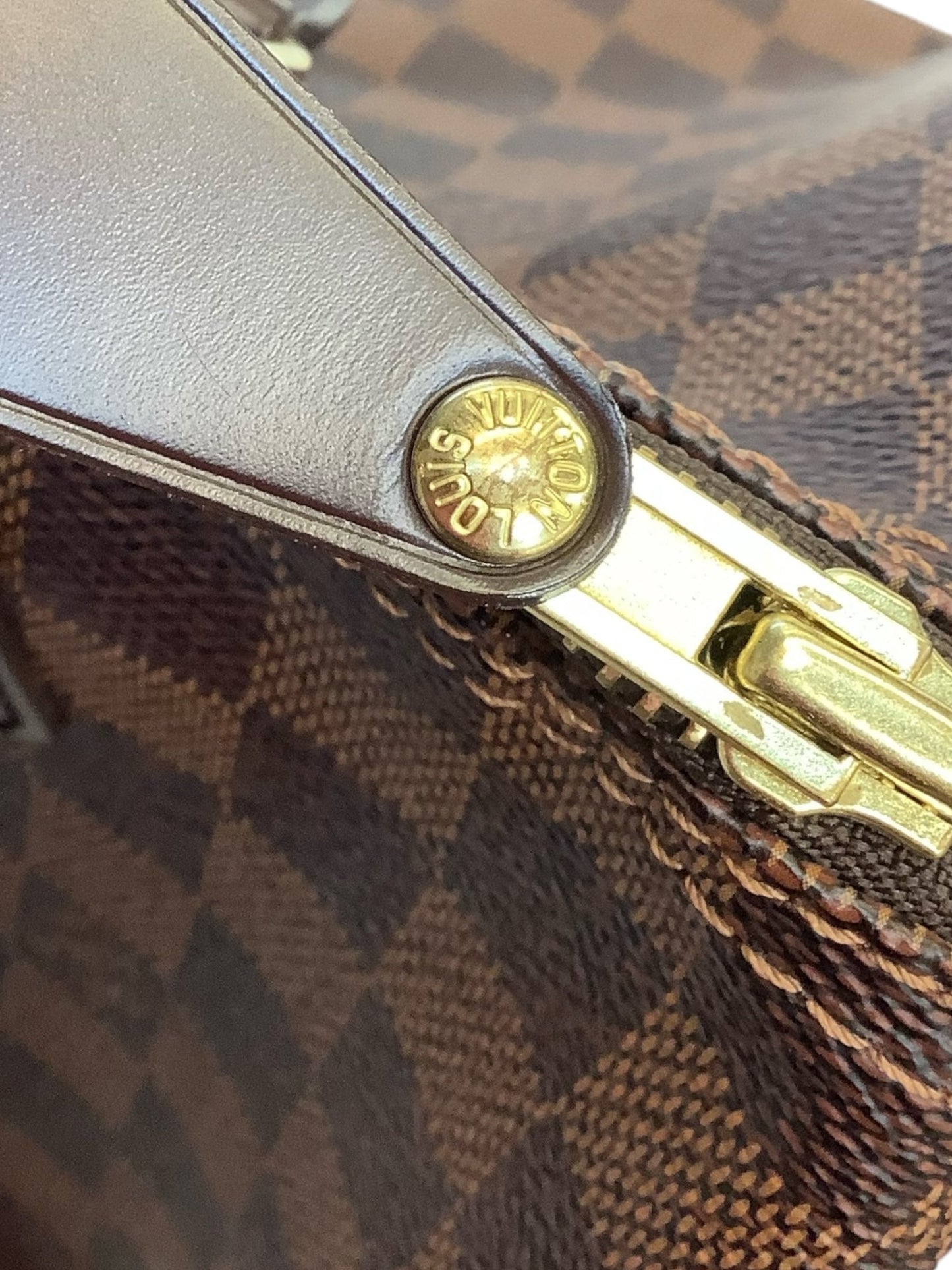 HandBag Luxury Designer Louis Vuitton, Size Large