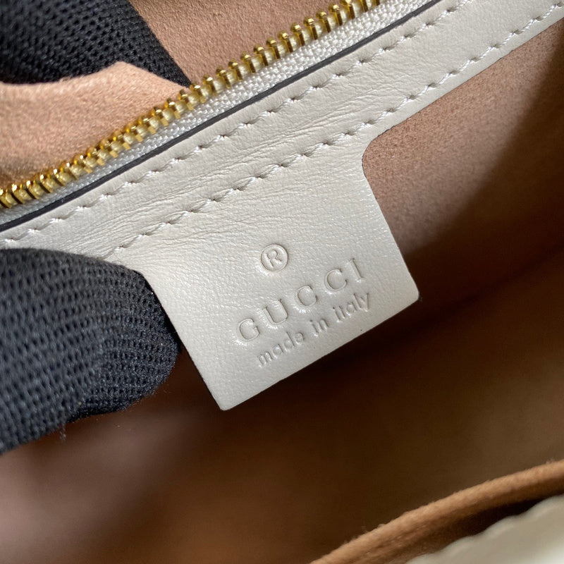 Gucci   Luxury Bags  1026