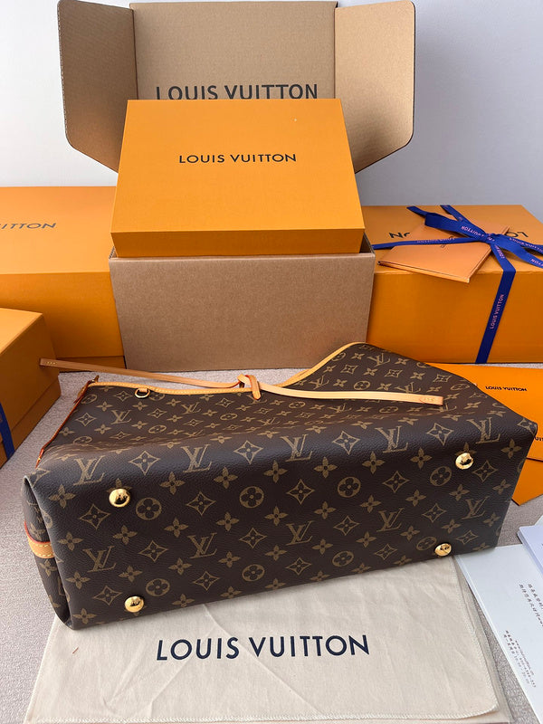 Alice bags - Louis Vuittons  - 15841