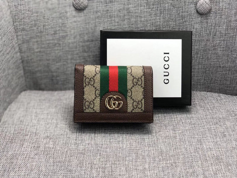 Gucci   Luxury Bags  866