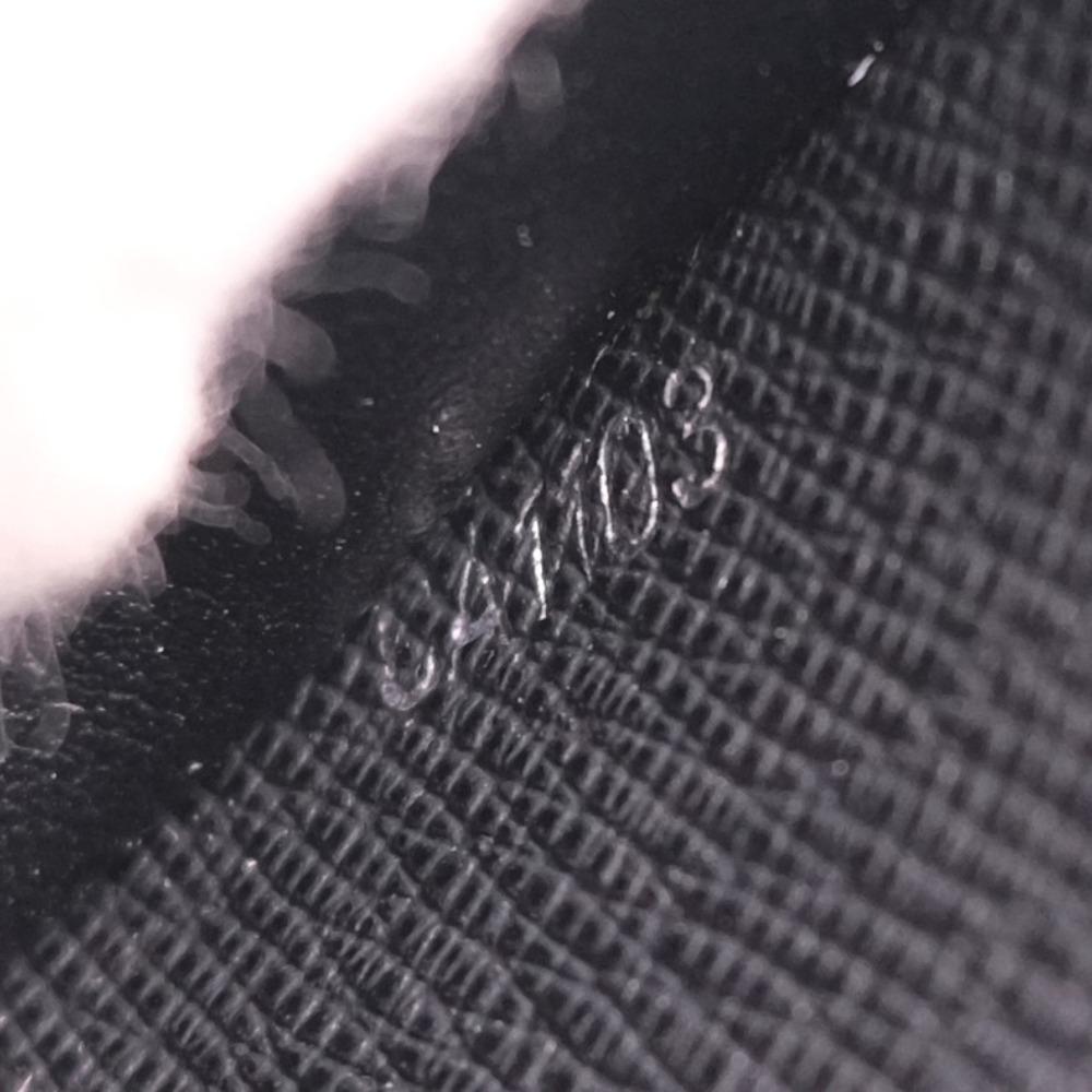 Louis Vuitton Black Leather Zippy Wallet Vertical wallet accessories