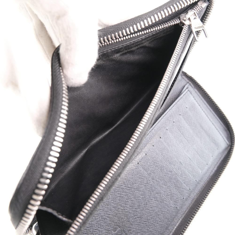 Louis Vuitton Black Leather Zippy Wallet Vertical wallet accessories
