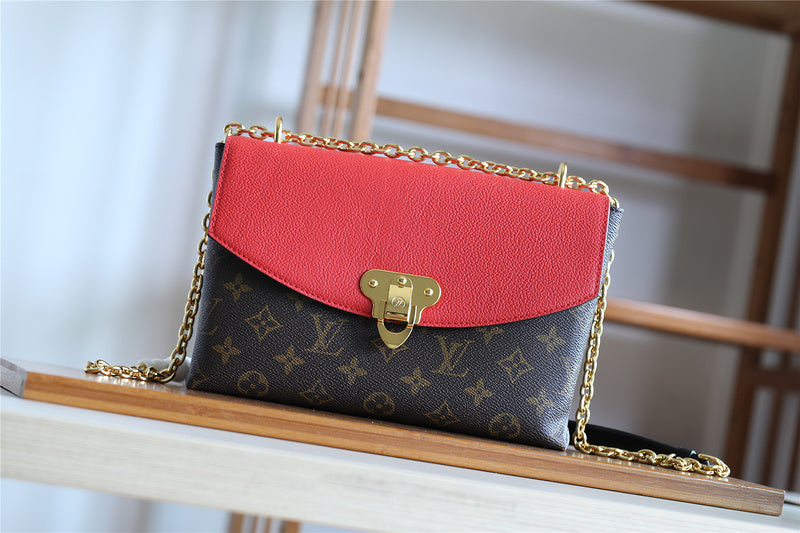 Alice bags - Louis Vuittons  - 7833