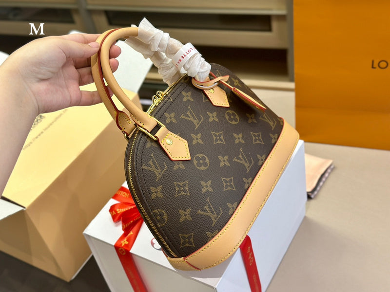 Alice bags - Louis Vuittons  - 15013