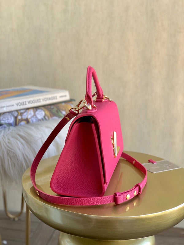 Alice Bags- Louis Vuittons  - 15872
