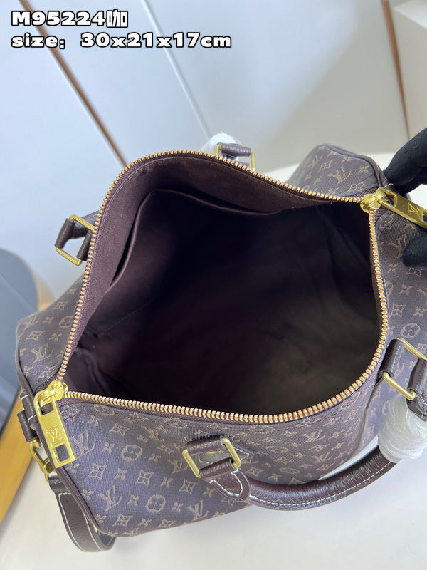 Alice bags - Louis Vuittons  - 15335