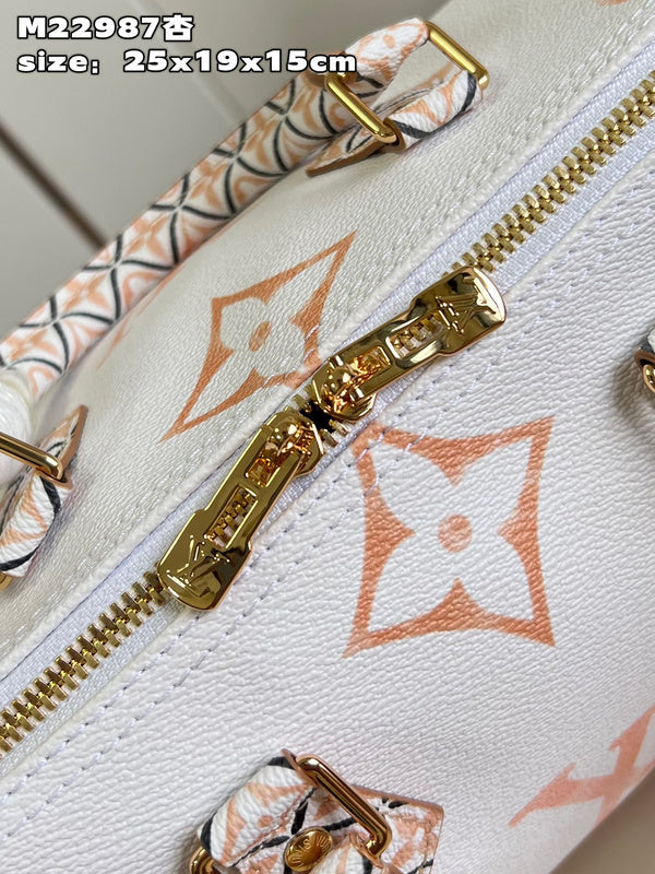 Alice bags - Louis Vuittons  - 15154