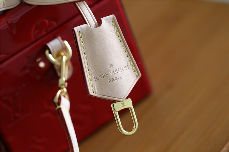 Alice bags - Louis Vuittons  - 9398