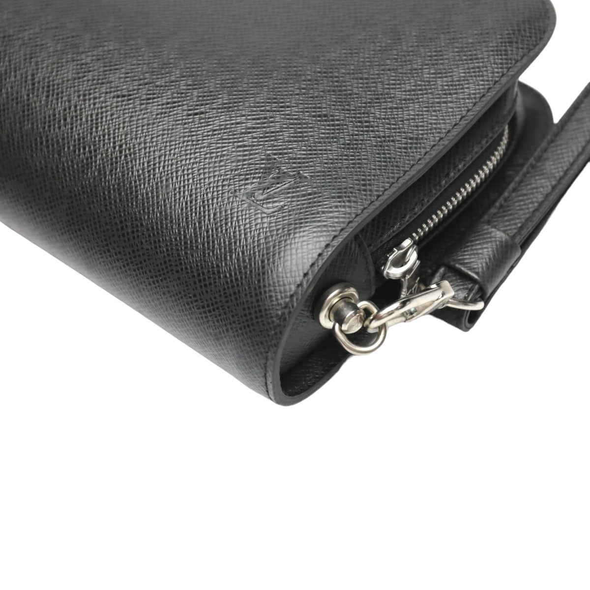 LOUIS VUITTON business bag M30182 Taiga black business bag Taiga Baikal Aldwards mens Used