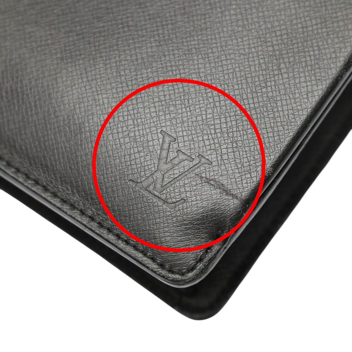 LOUIS VUITTON Business bag M32660 Taiga Gracie Taiga Neo ã» Robusto 1