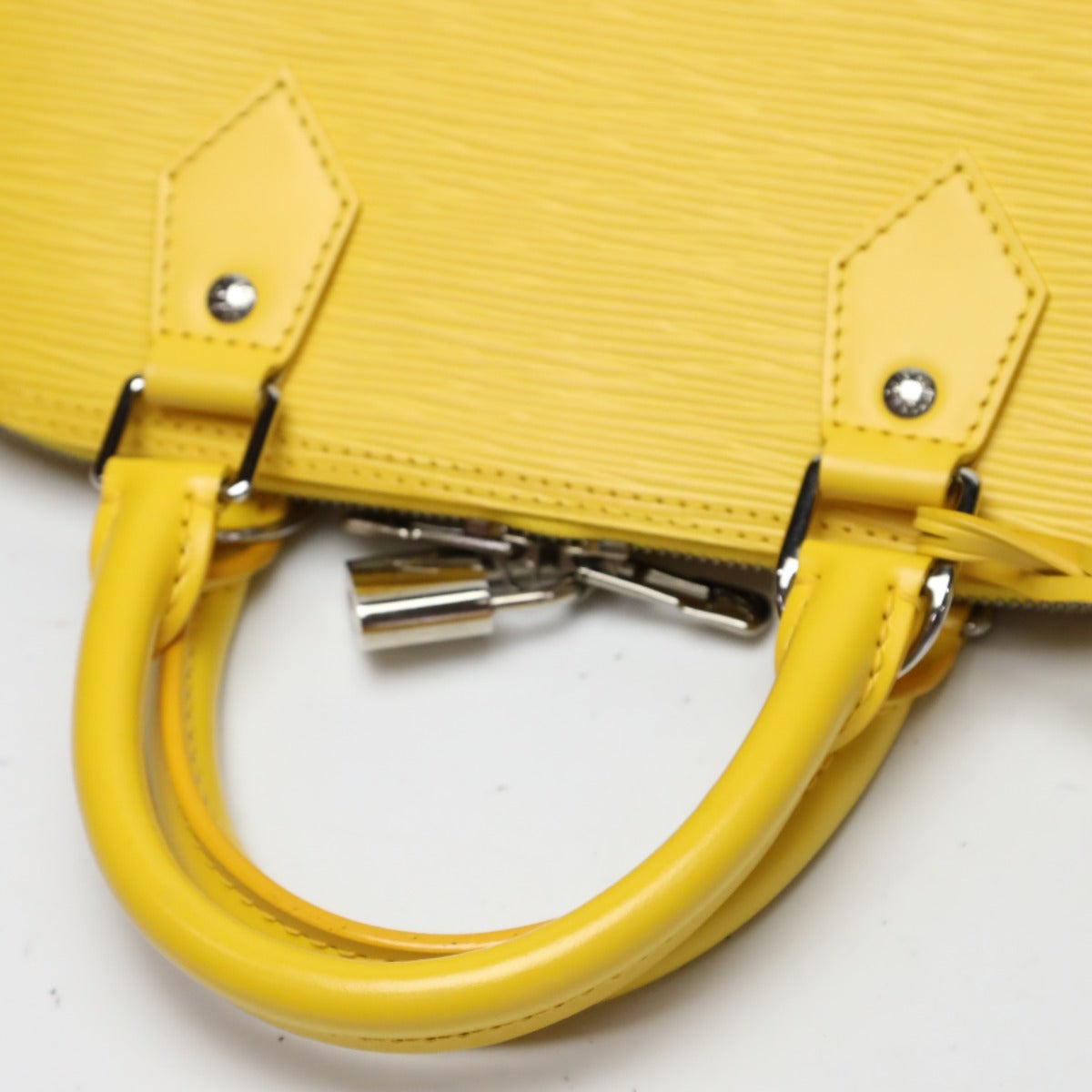 LOUIS VUITTON Handbag M40619 Epi Leather citron Epi Alma