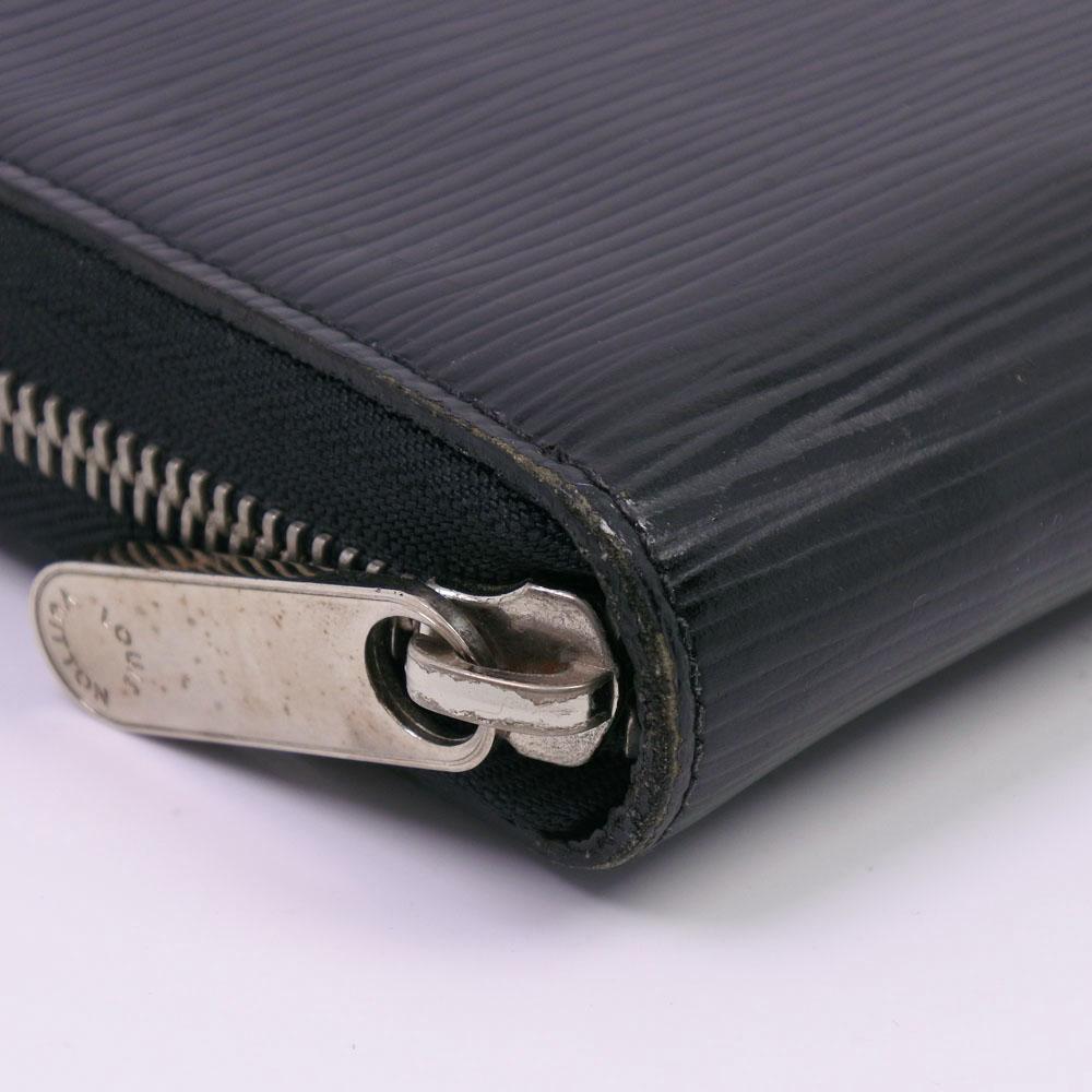 Louis Vuitton Black Leather Zippy organizer wallet accessories