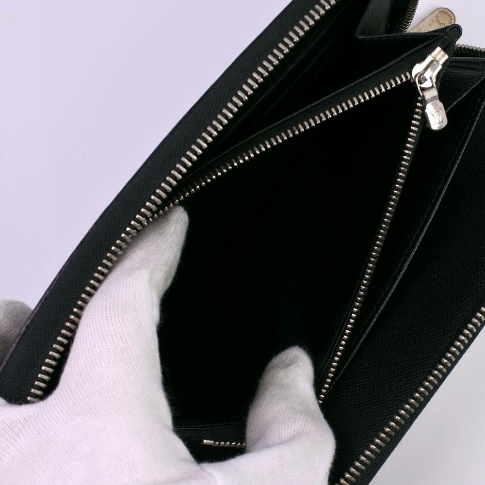 Louis Vuitton Black Leather Zippy organizer wallet accessories