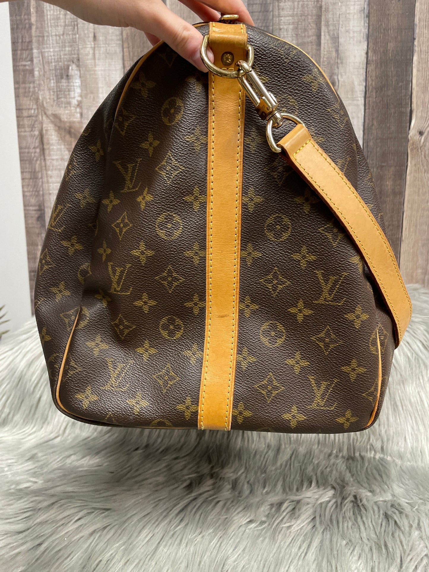 Duffle And Weekender Luxury Designer By Louis Vuitton, Size: Large
