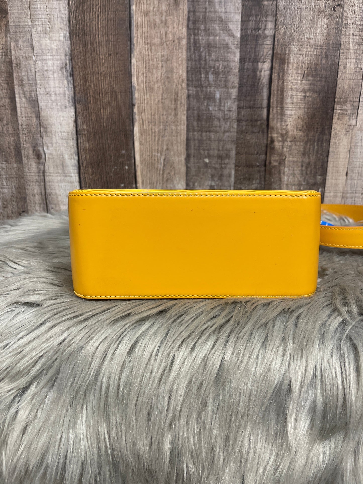 HandBag Luxury Designer By Louis Vuitton, Size: Small