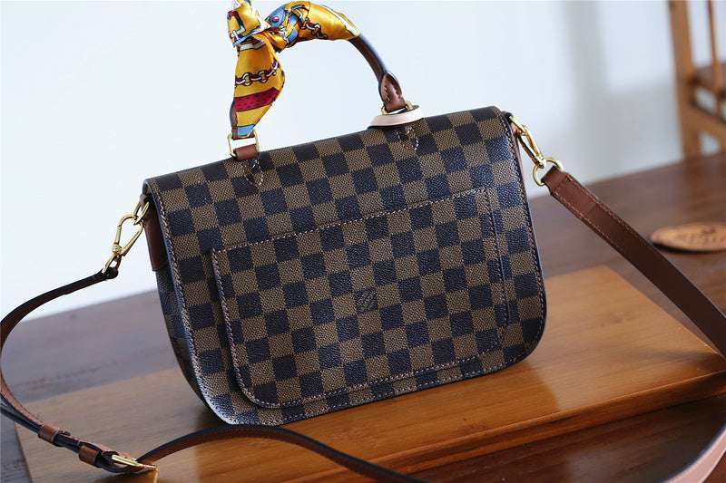 Alice bags - Louis Vuittons  - 7850