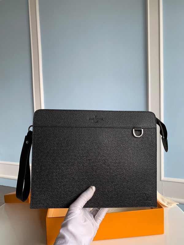 Alice Bags- Louis Vuittons  - 16096