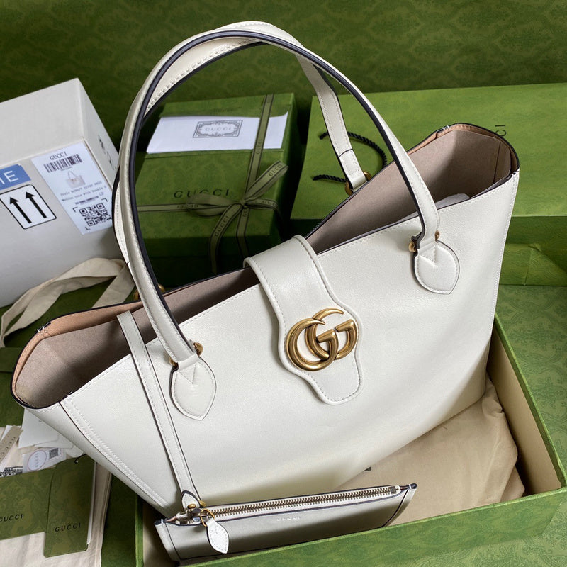 Gucci   Luxury Bags  1010