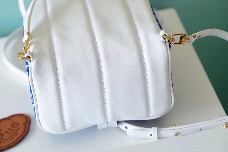 Alice bags - Louis Vuittons  - 9609