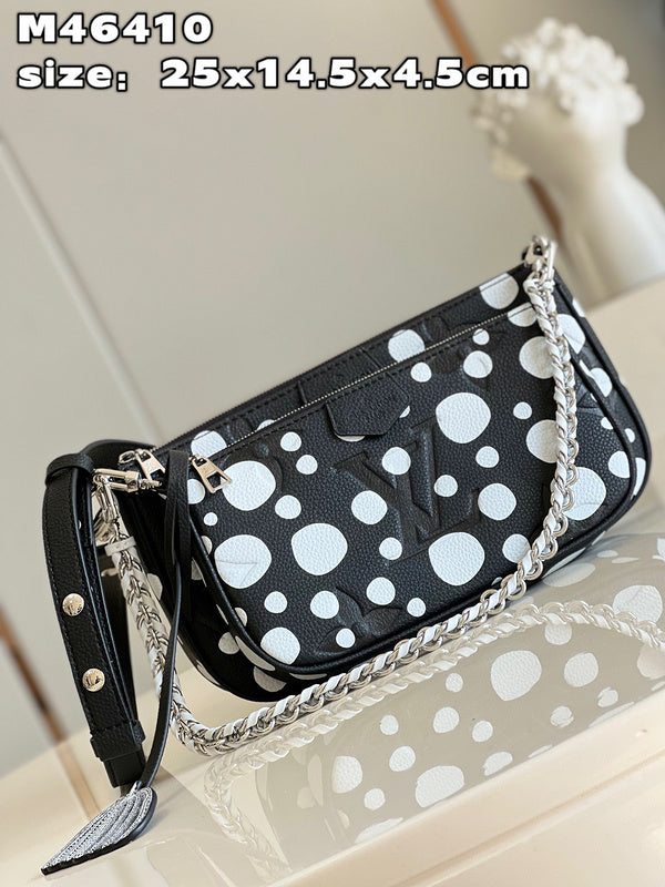 Alice Bags- Louis Vuittons  - 15914