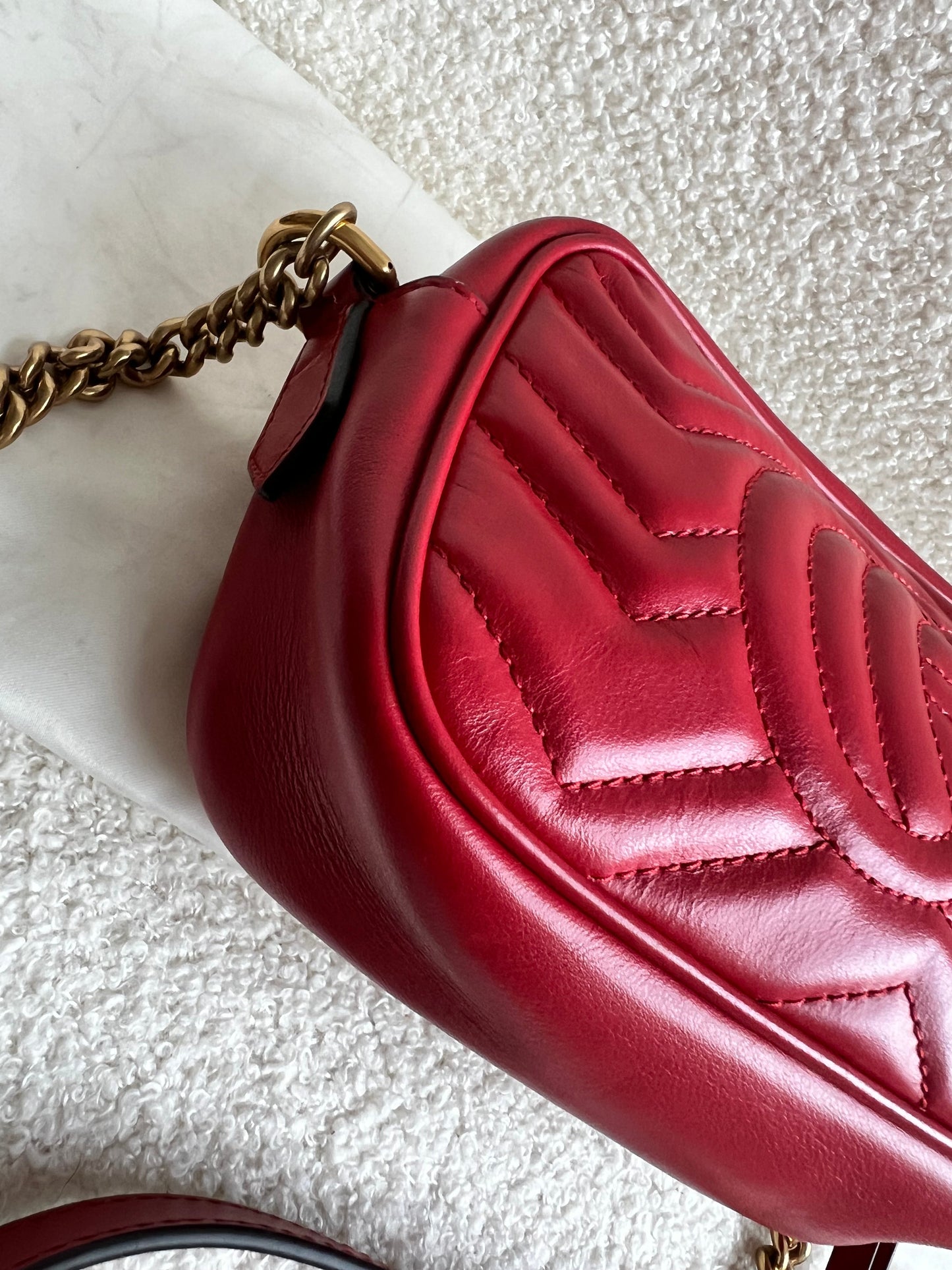 Gucci GG Hibiscus Red Marmont Mini Shoulder Bag (RRP £1220)