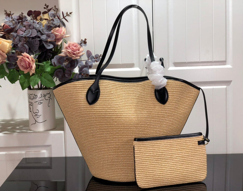 Alice Bags- Louis Vuittons  - 16729