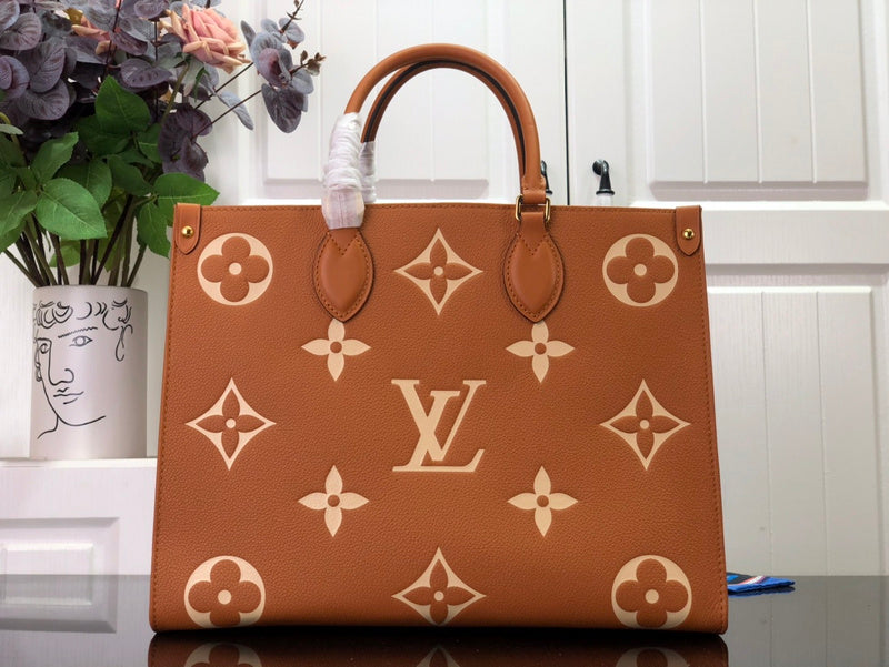 Alice Bags- Louis Vuittons  - 16506