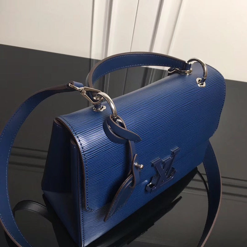 Alice Bags- Louis Vuittons  - 15857